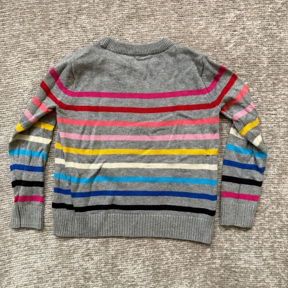 GAP Kids Rainbow Stripe Knit Sweater Size Small 6–7‎ Gray Crewneck